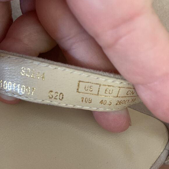 New Stuart Weitzman Nunaked Neutral Suede Classic Heel Sandals Size 10 - Picture 13 of 15